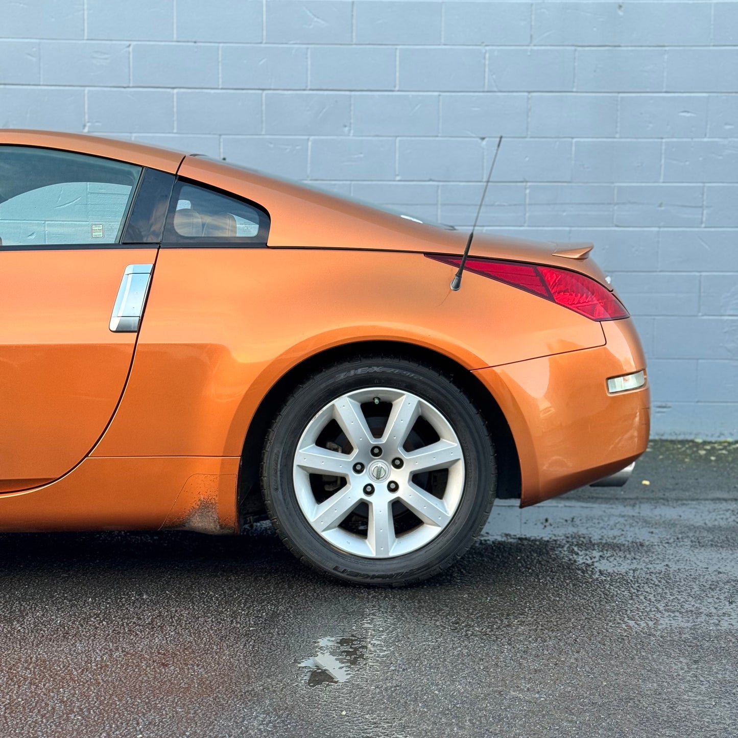 Nissan 350Z - Nz new!
