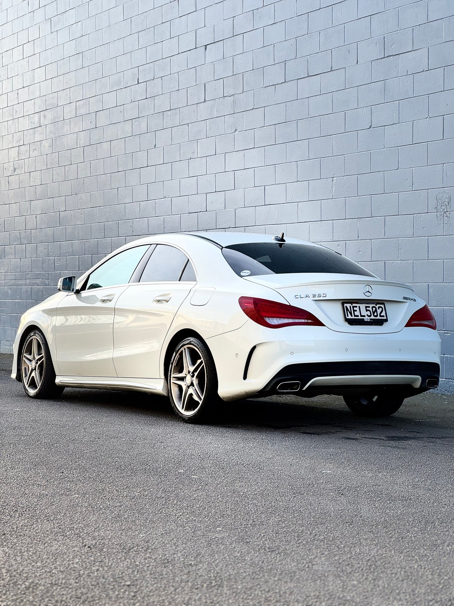 Mercedes Benz CLA250 - 2L turbo!
