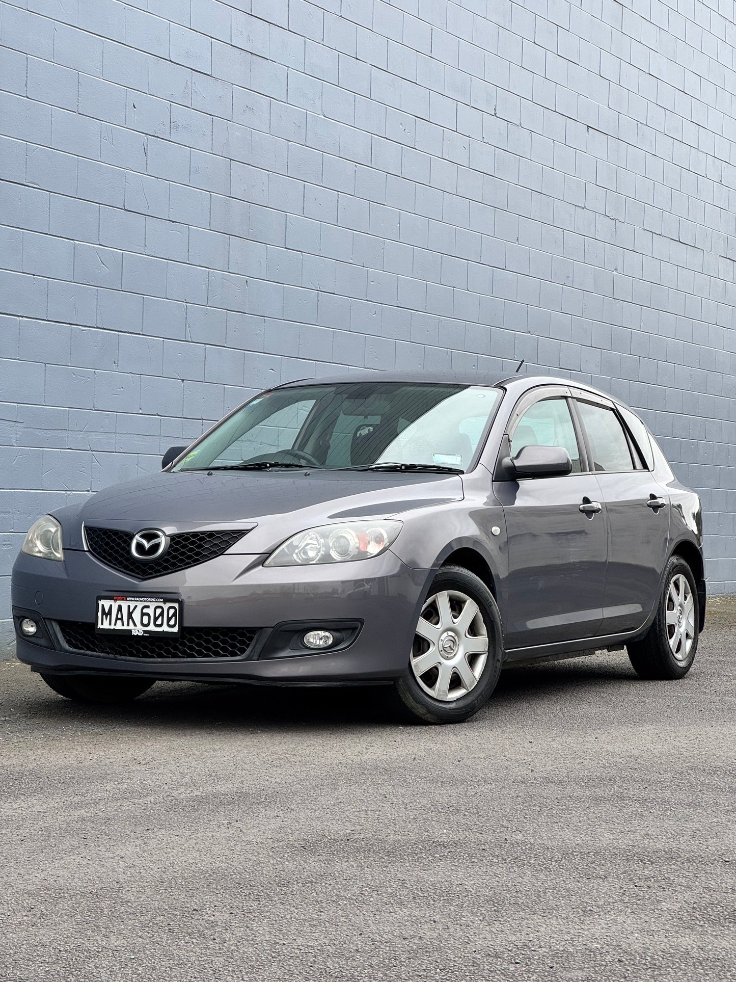 Mazda Axela - Fuel Efficient!