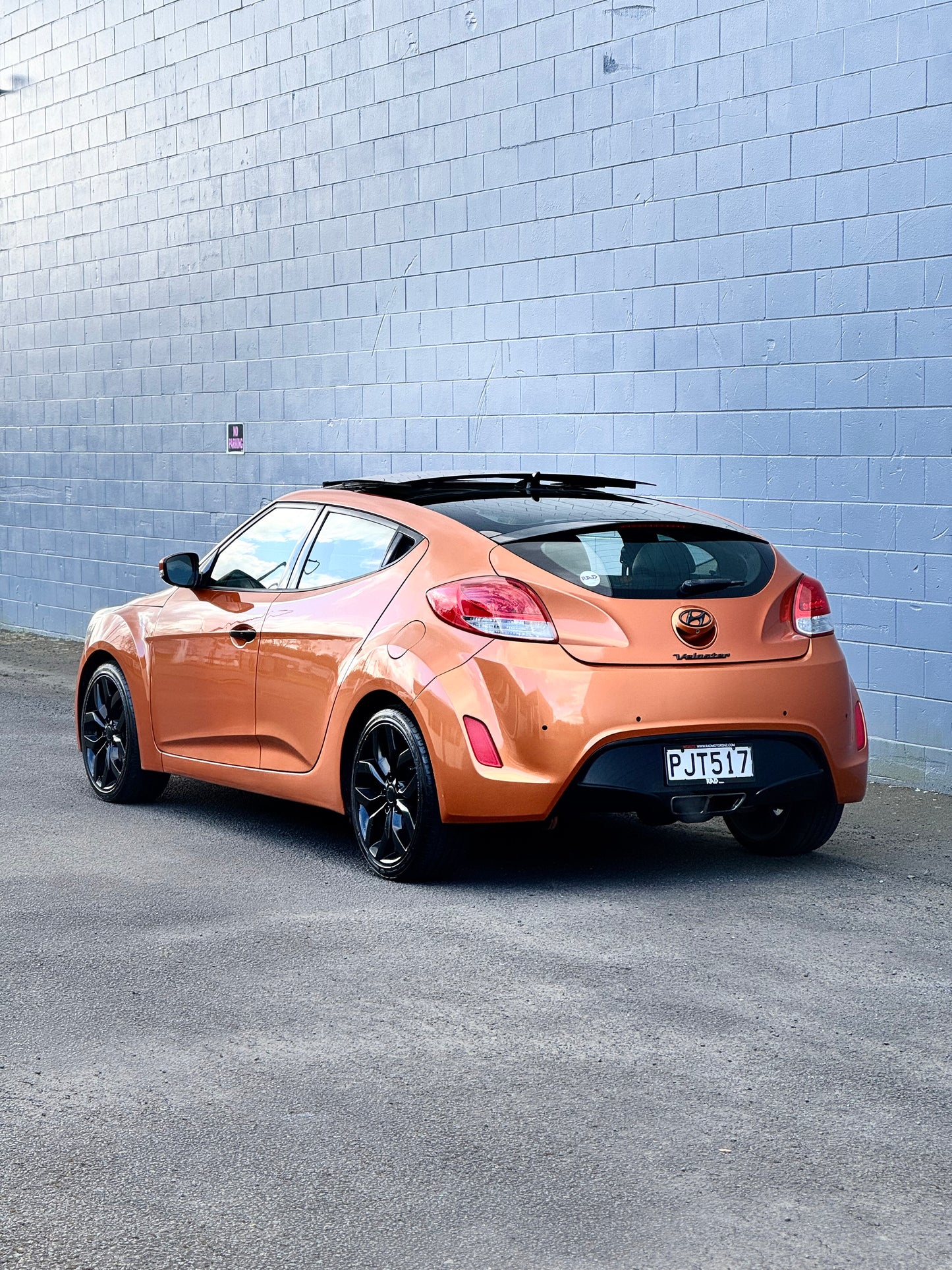 Hyundai Veloster- Nz New!