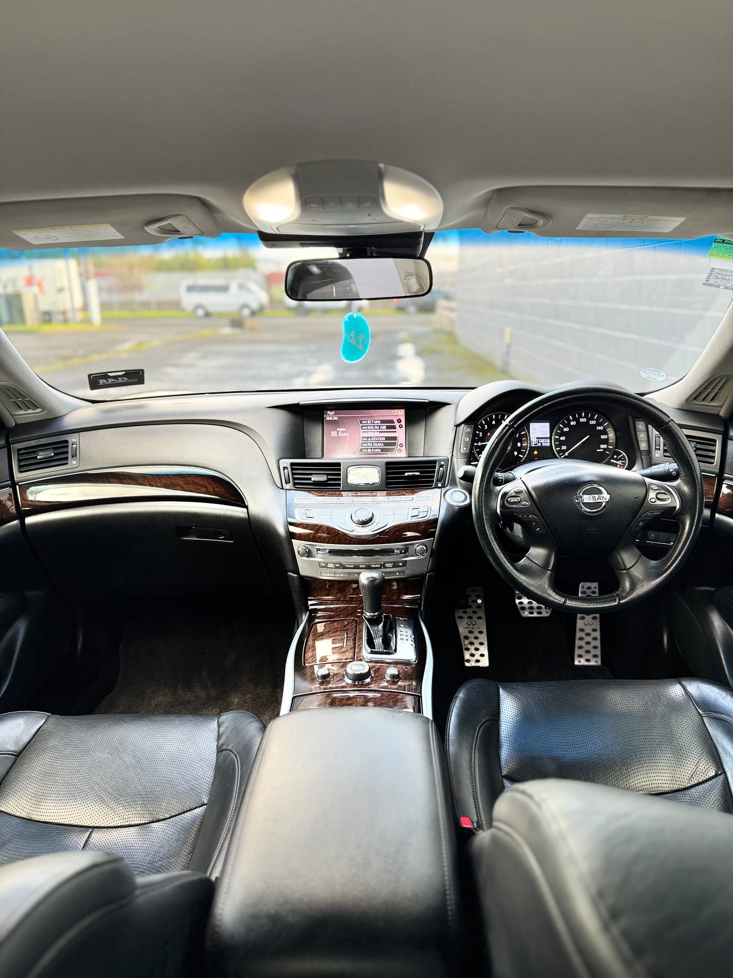 Nissan Fuga - 350GT hybrid!