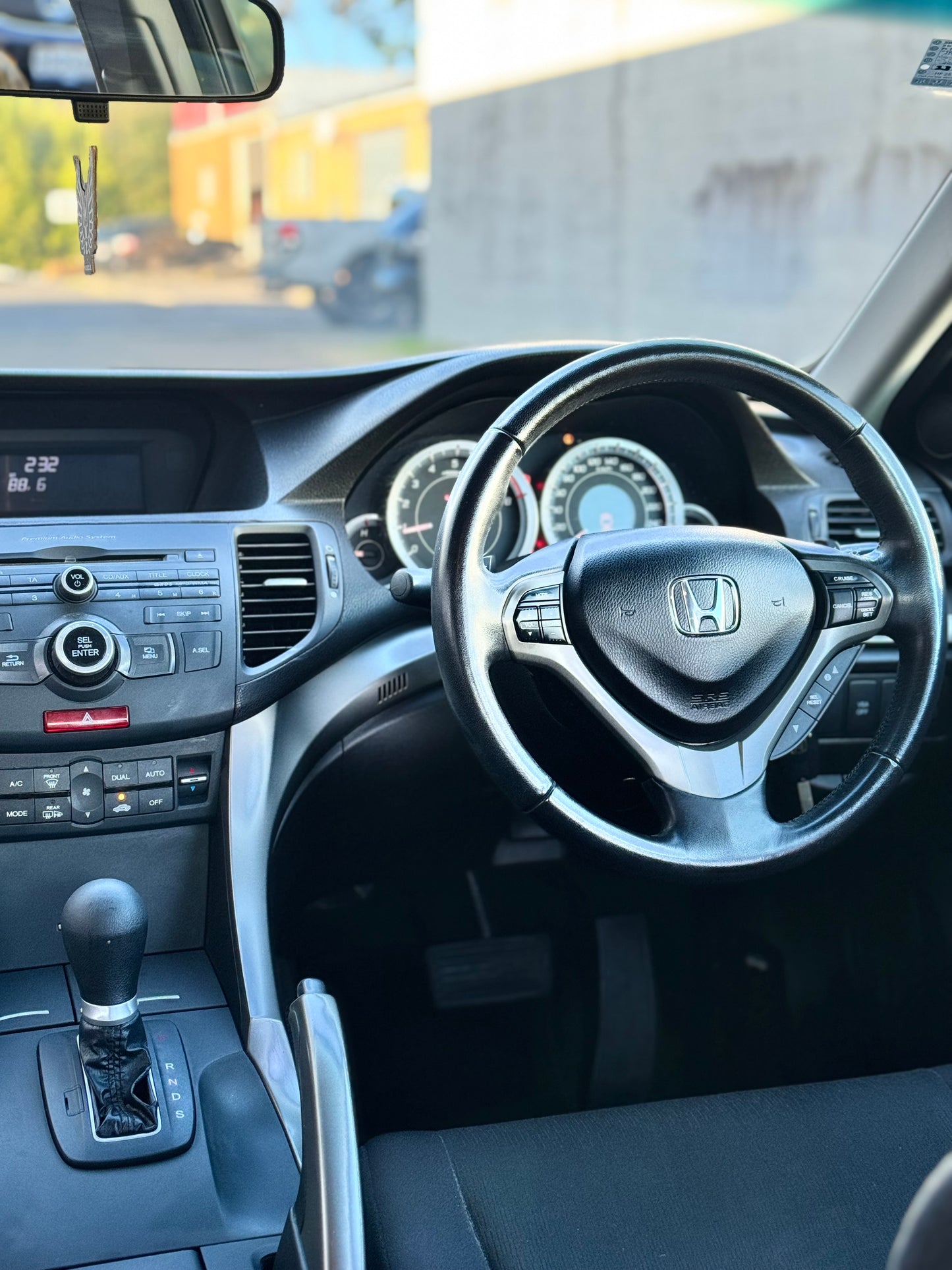 Honda Accord - Nz new!