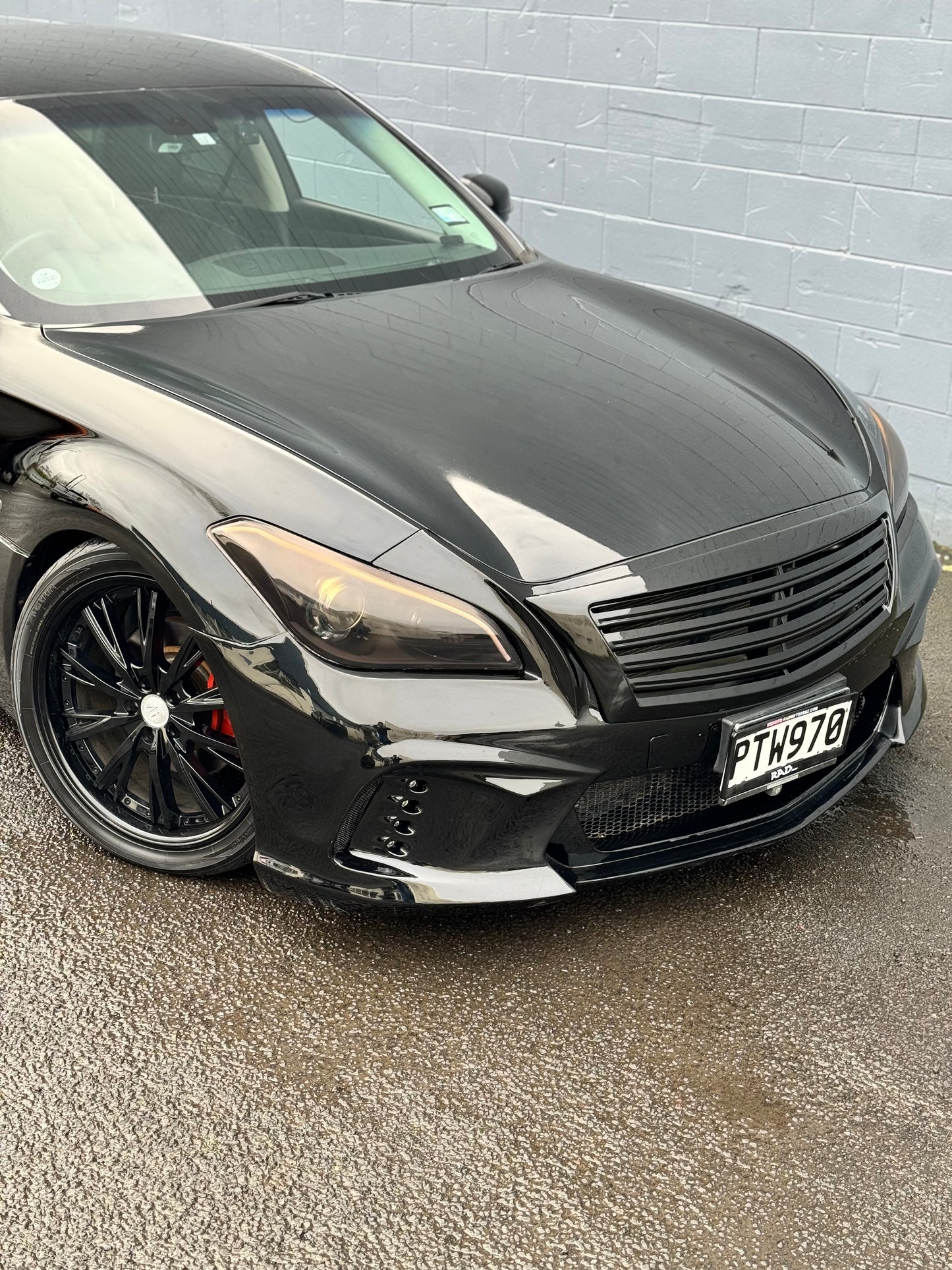 Nissan Fuga - Full Body Kit!