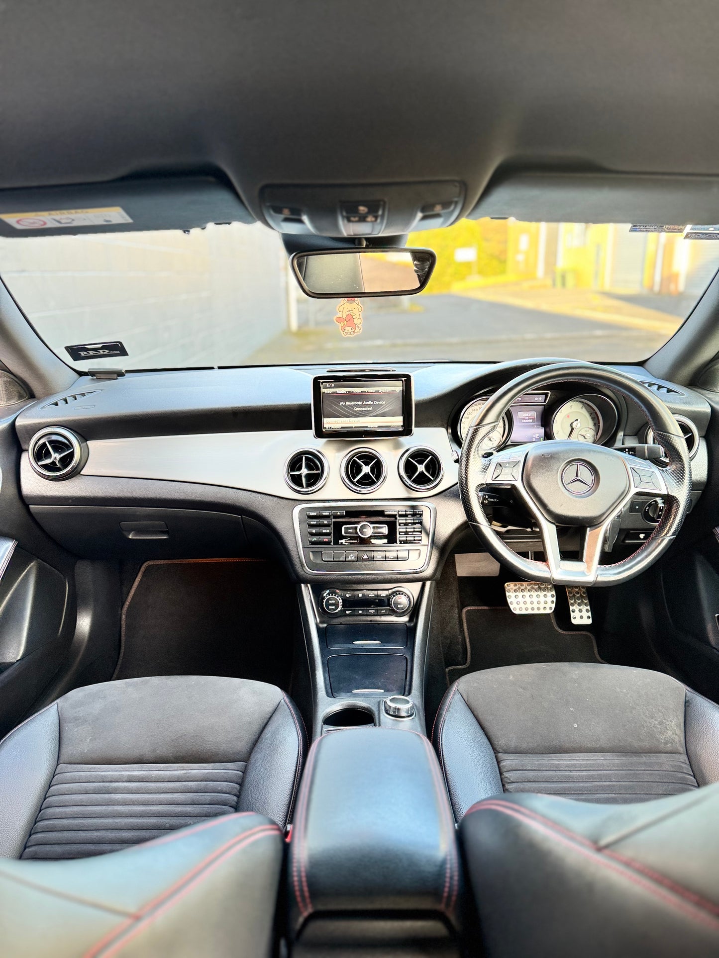 Mercedes Benz CLA250 - 2L turbo!