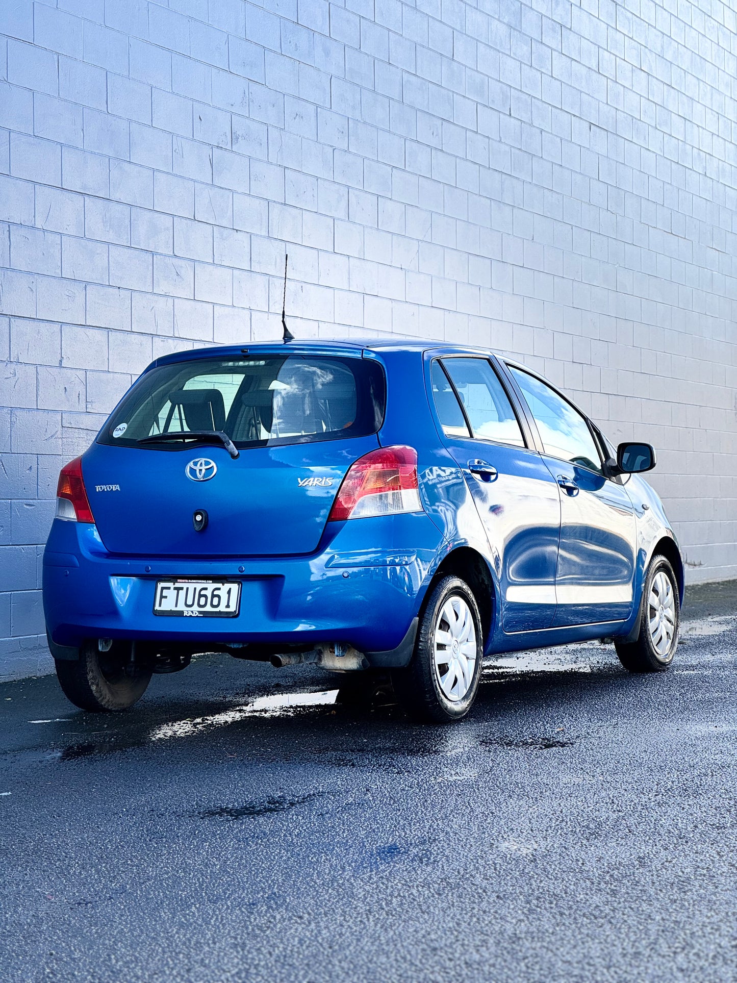 Toyota Yaris - Low kms & Manual