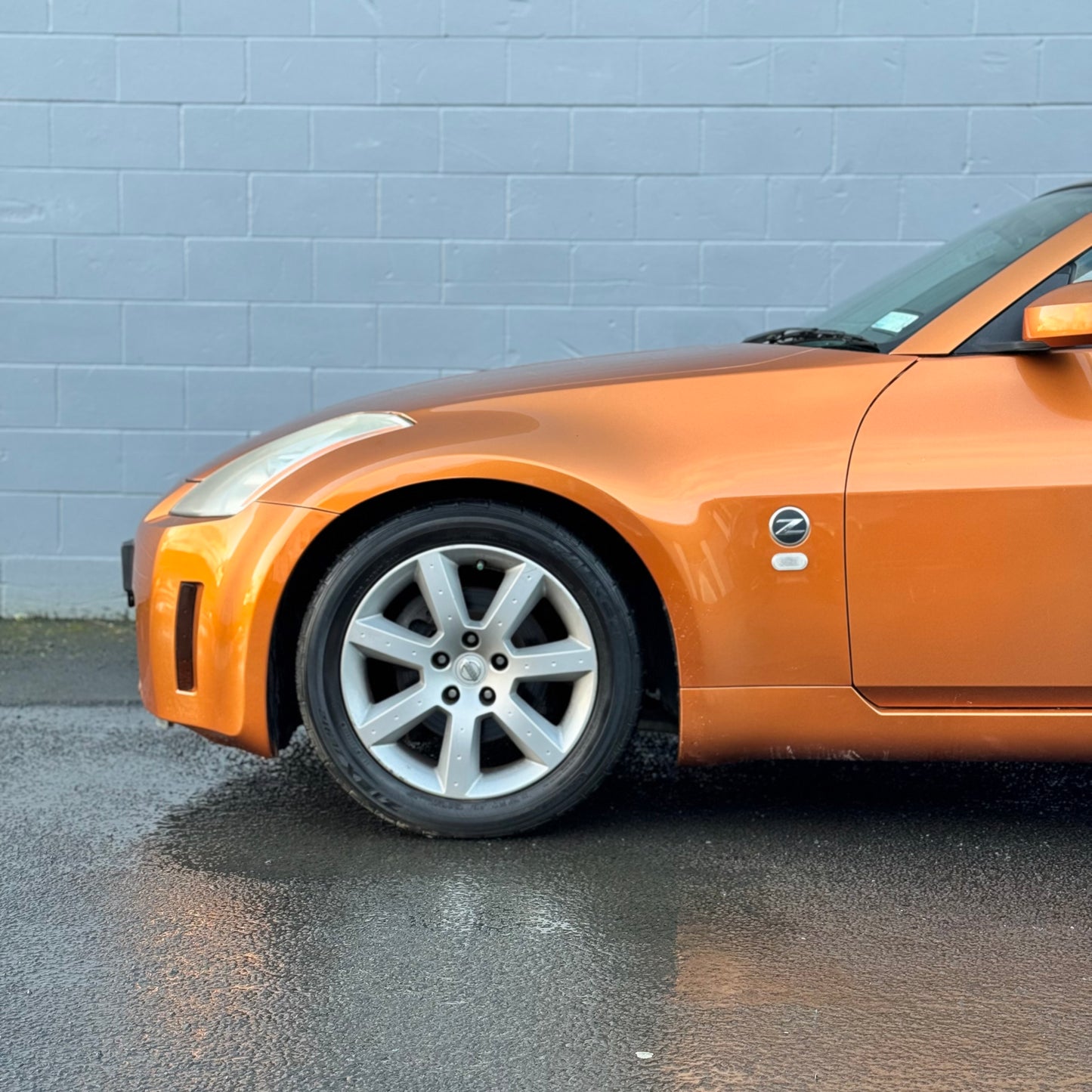 Nissan 350Z - Nz new!
