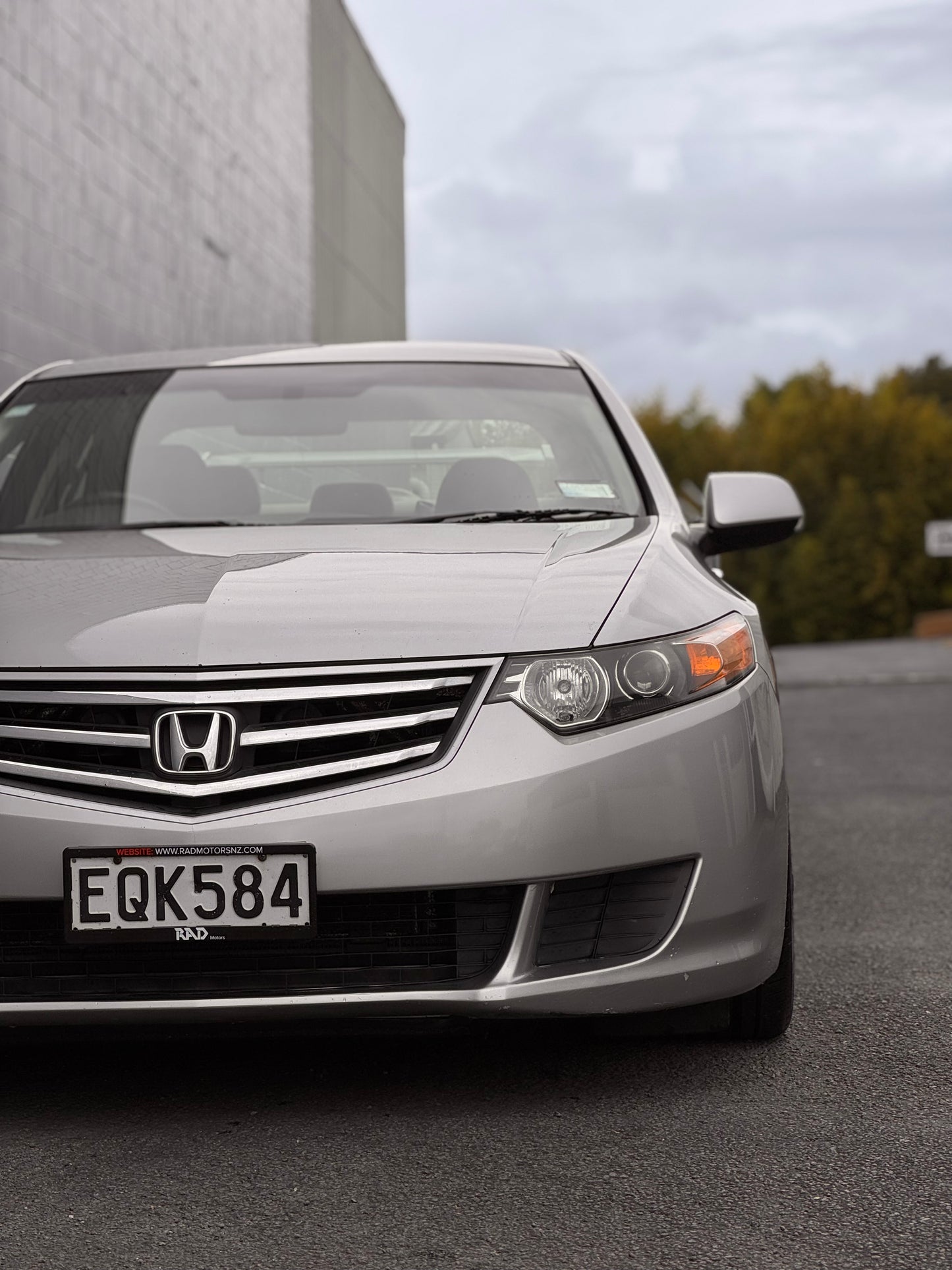 Honda Accord - 6 Speed Manual!