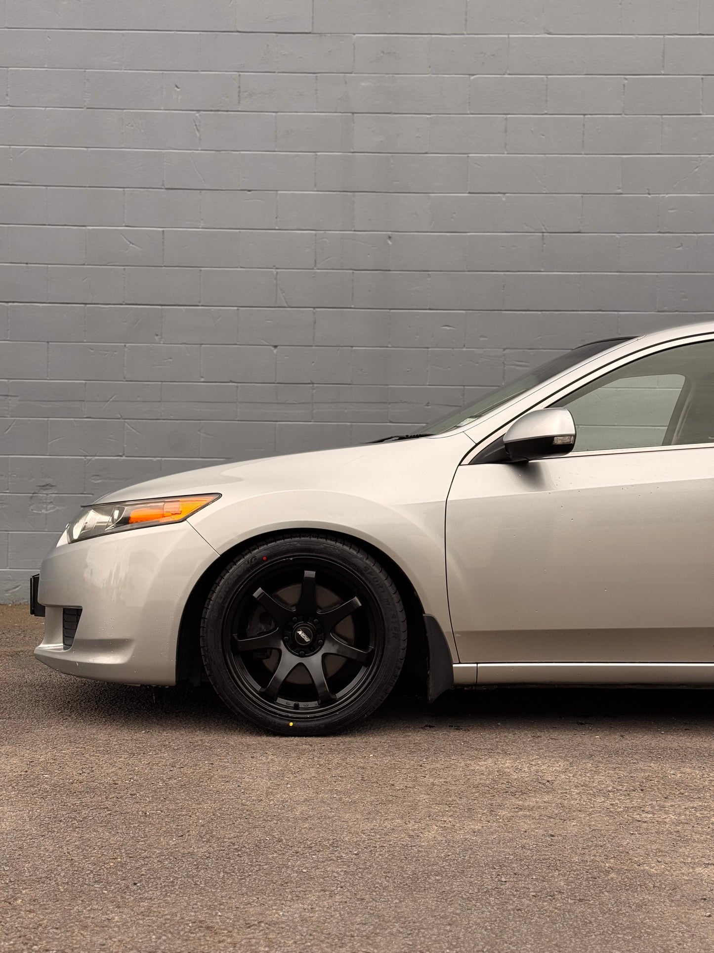 Honda Accord - 6 Speed Manual!