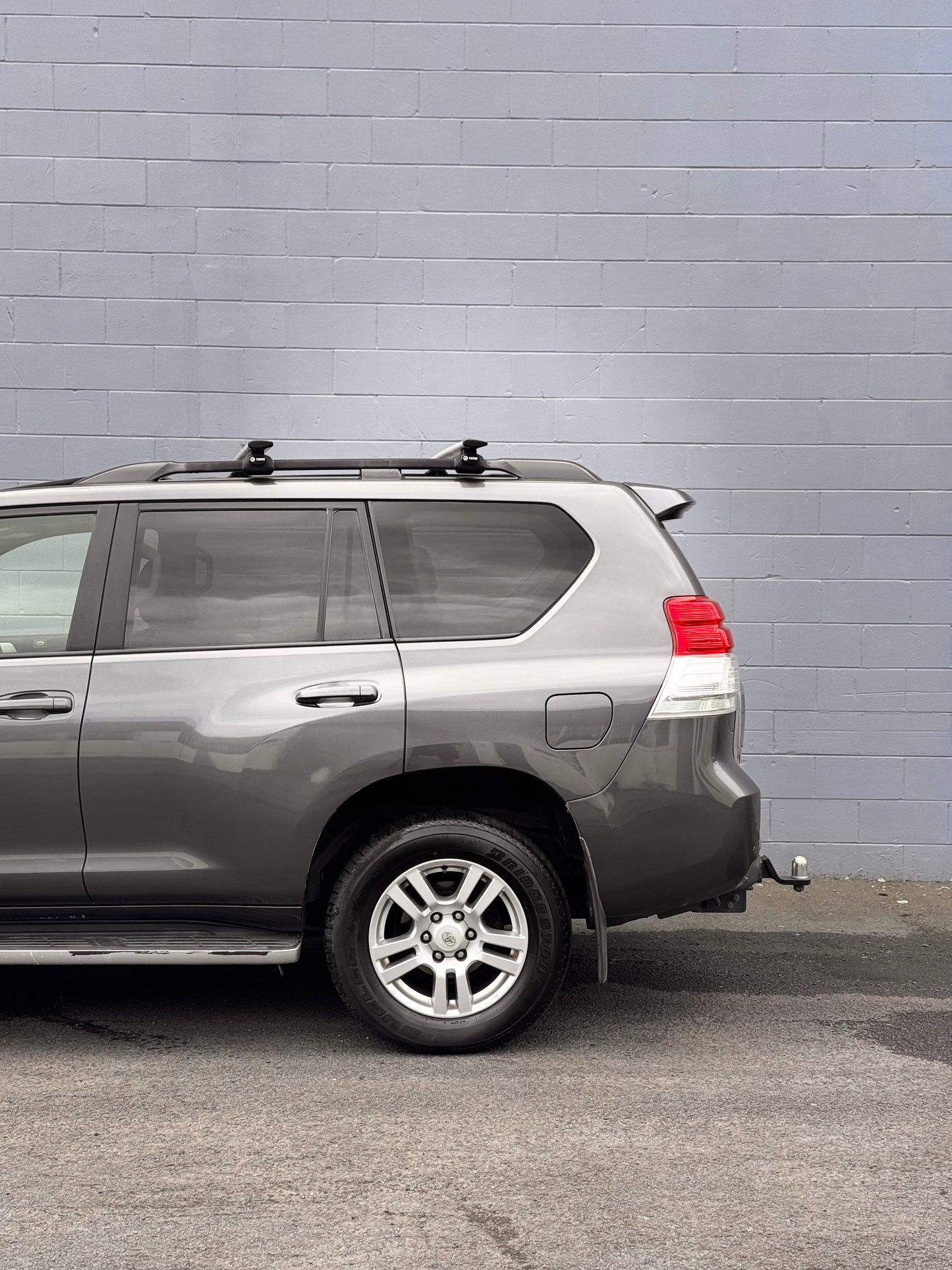 Toyota LandCruiser Prado - VX Limited!