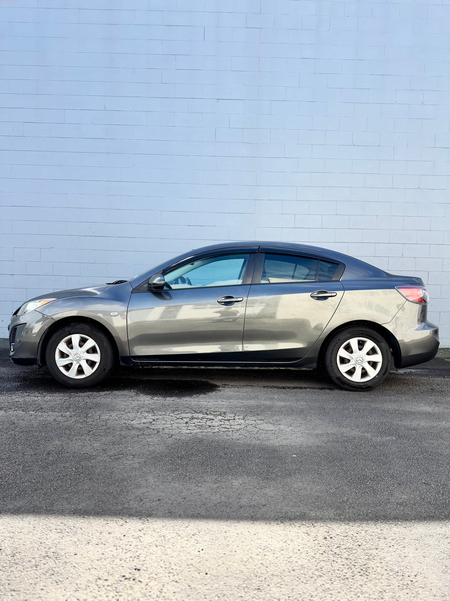 Mazda Axela - Low kms!