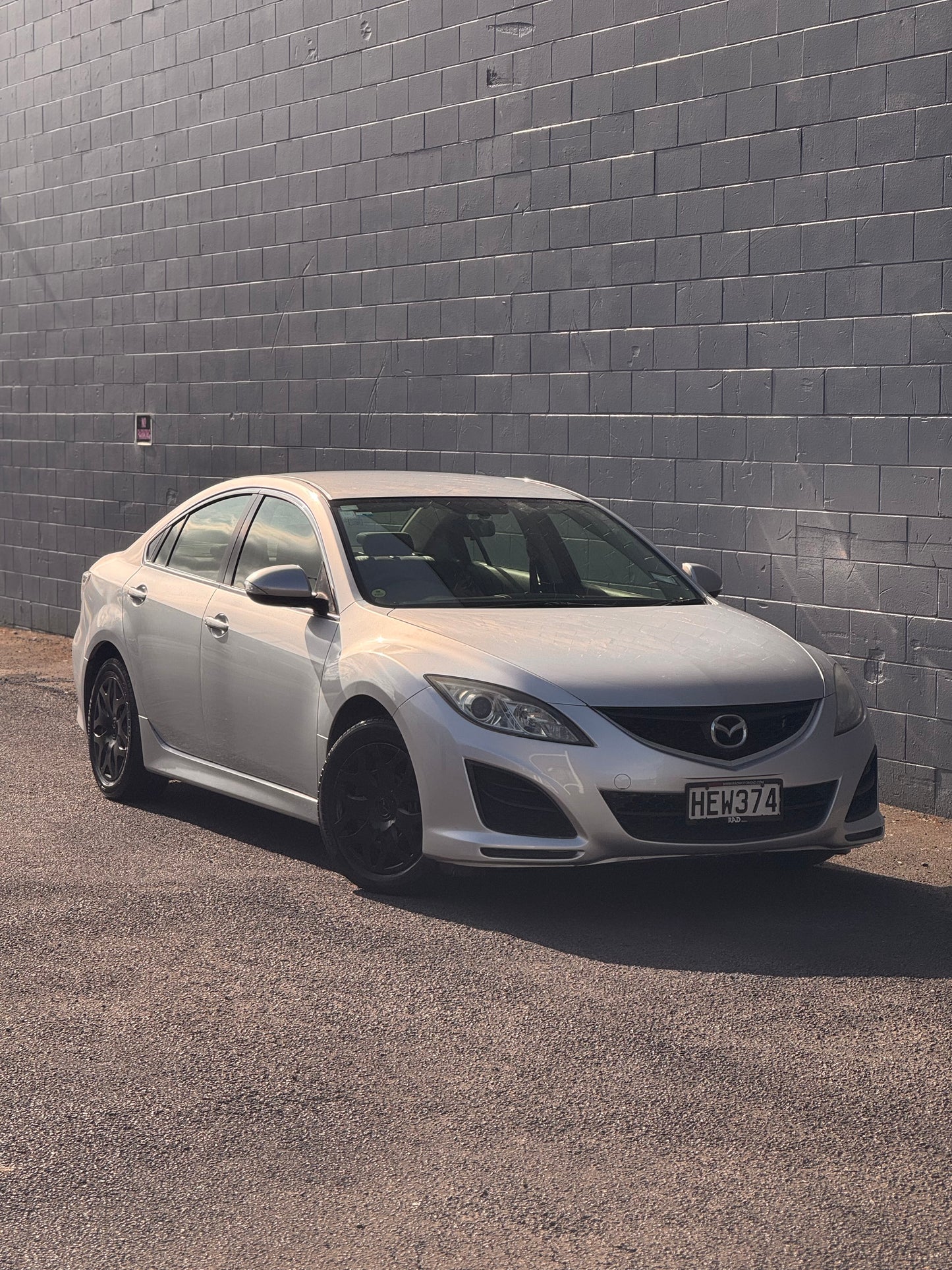 Mazda Atenza - Low kms!