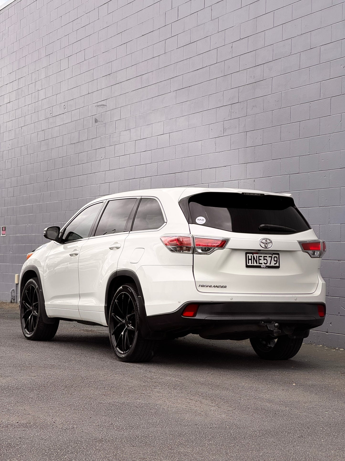 Toyota Highlander - Aftermarket Wheels!