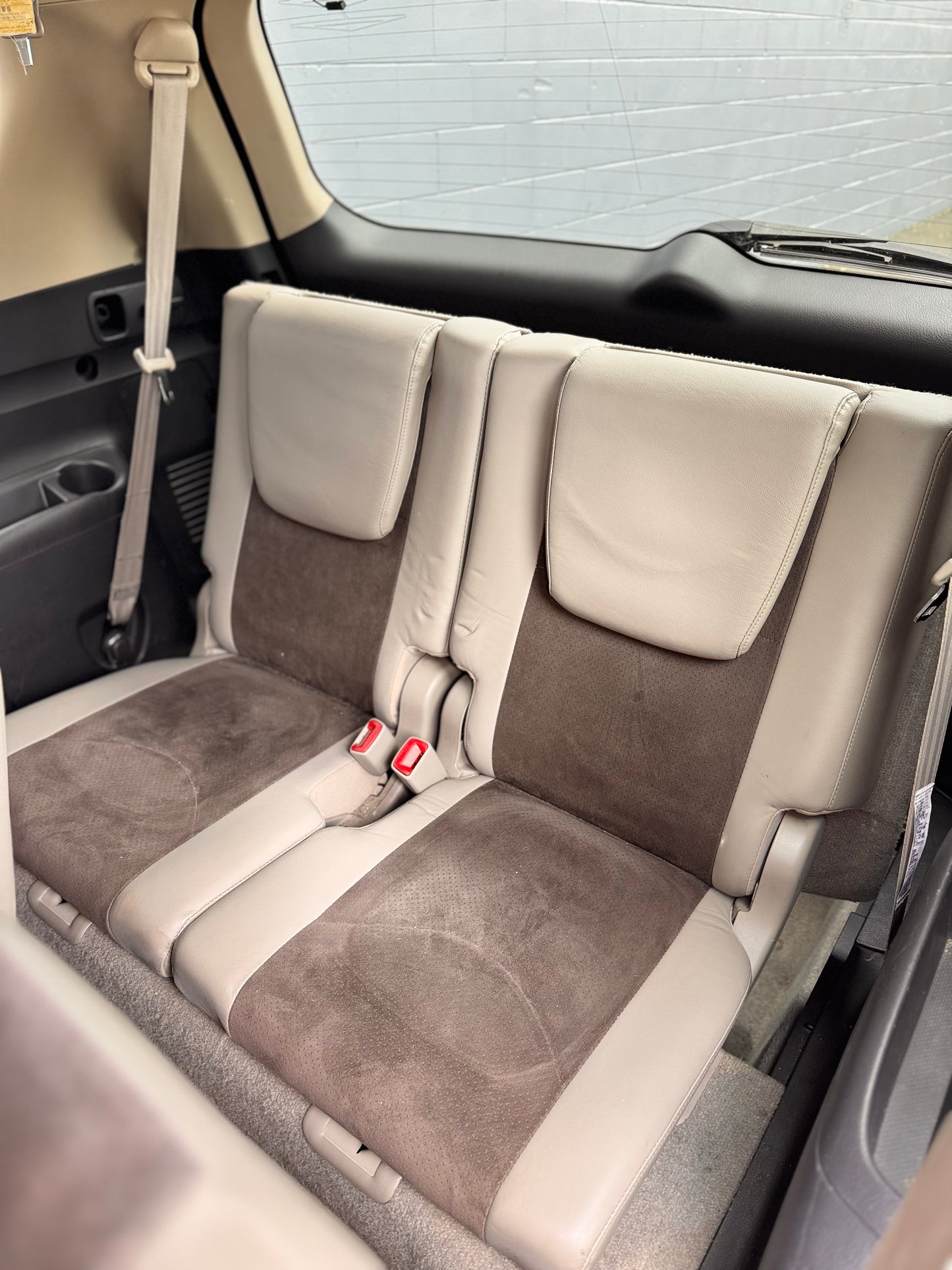 Toyota Vanguard - 350S 4WD!