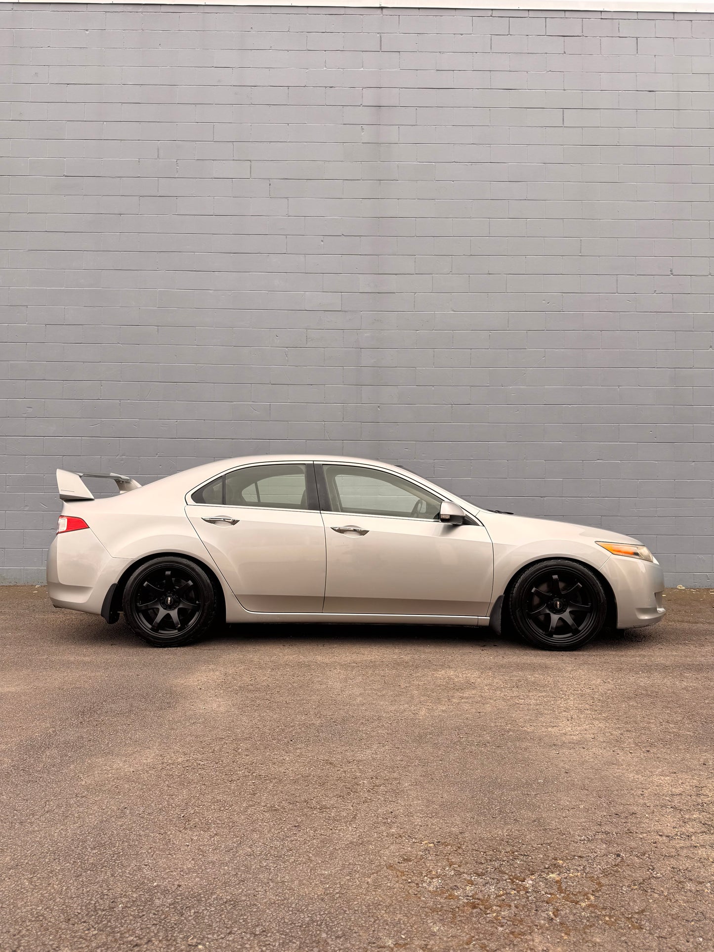 Honda Accord - 6 Speed Manual!