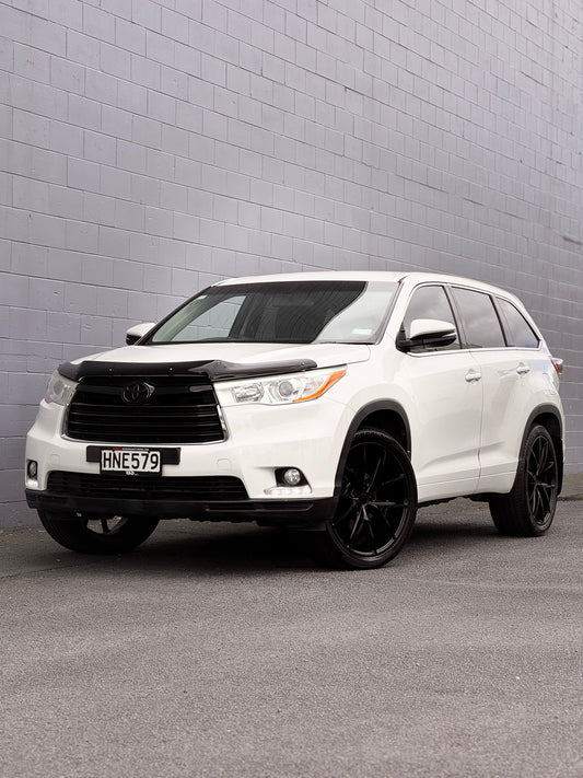Toyota Highlander - Aftermarket Wheels!