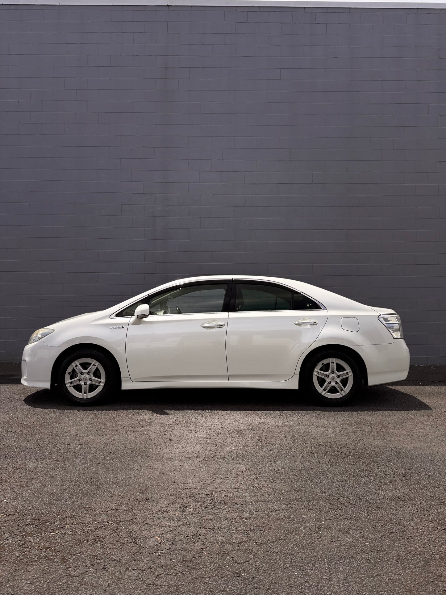 Toyota SAI - Hybrid!